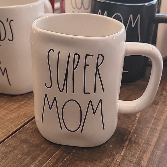 RAE DUNN coffee mug SUPER MOM - Picture 1 of 4